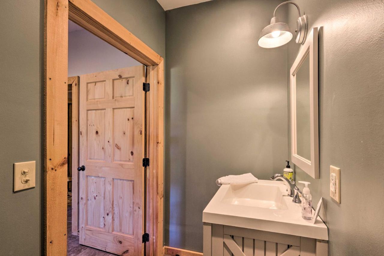 Pet-Friendly Blue Ridge, Cherokee Forest Retreat! Greeneville Экстерьер фото