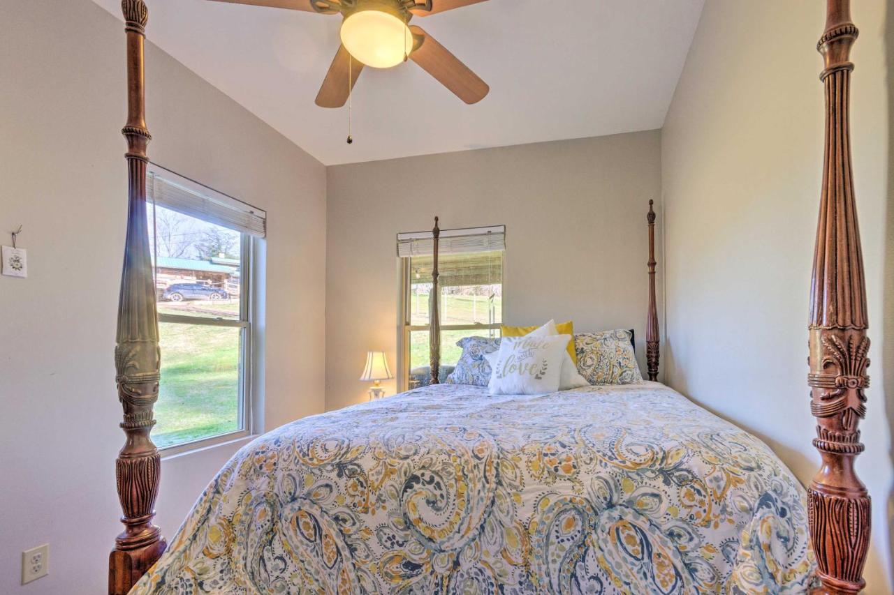 Pet-Friendly Blue Ridge, Cherokee Forest Retreat! Greeneville Экстерьер фото